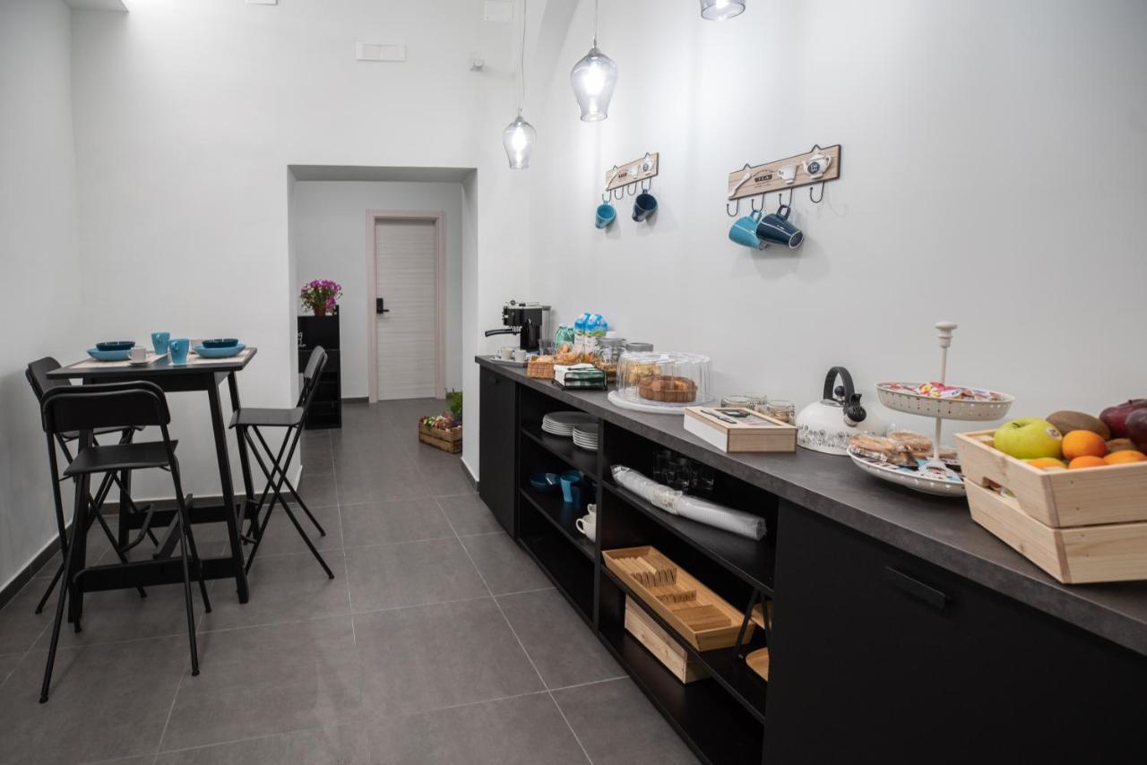 Doria Suites Napoli Экстерьер фото