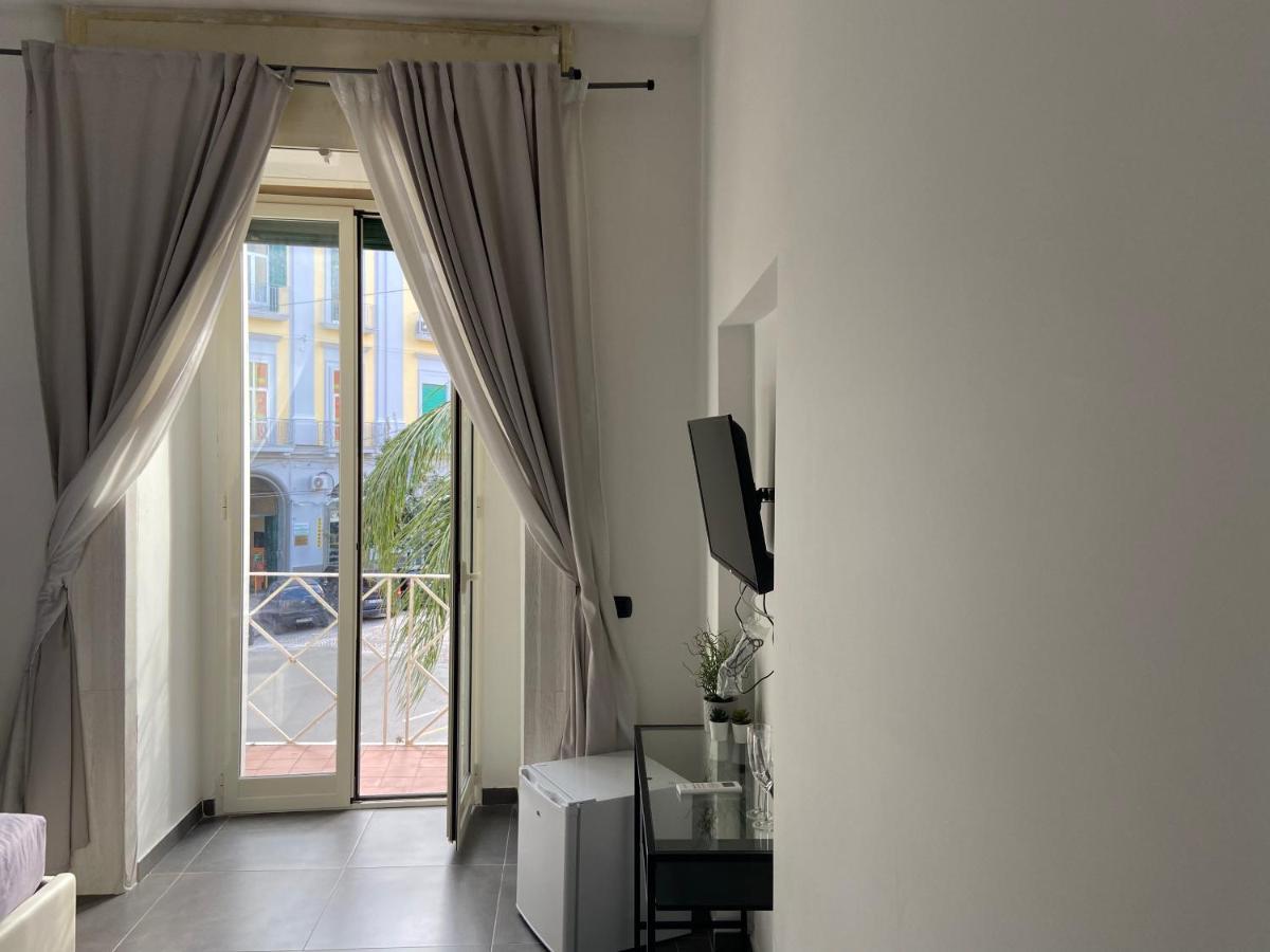 Doria Suites Napoli Экстерьер фото