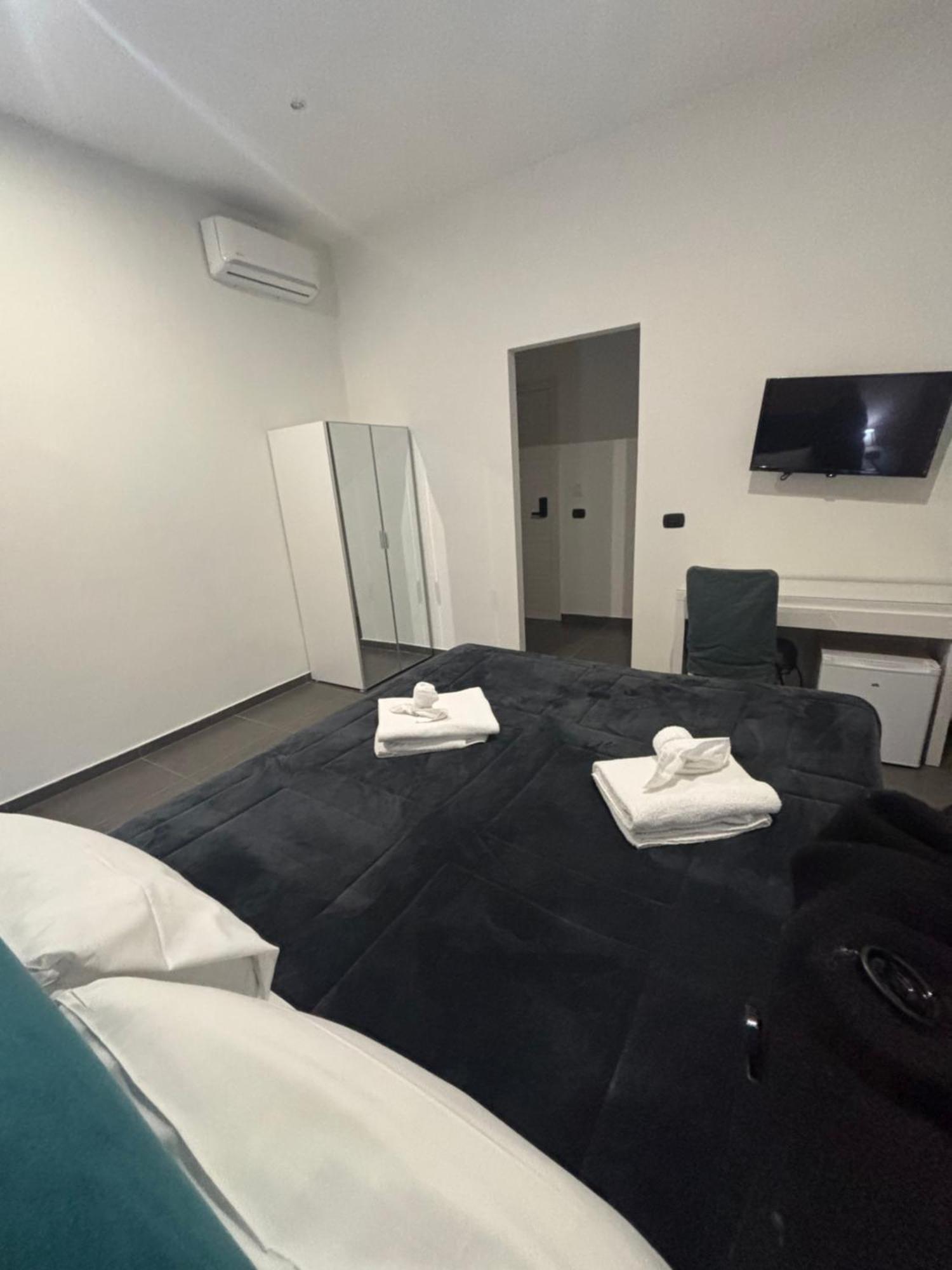 Doria Suites Napoli Экстерьер фото